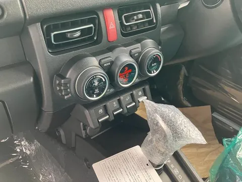 Suzuki Jimny Nomade