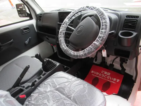 Mazda Scrum Truck