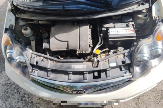 BYD F0