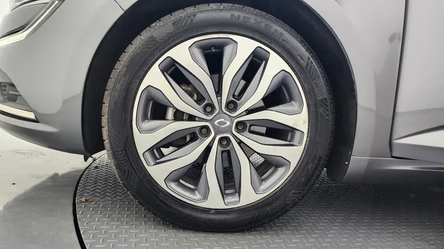 Renault Talisman (SM6)