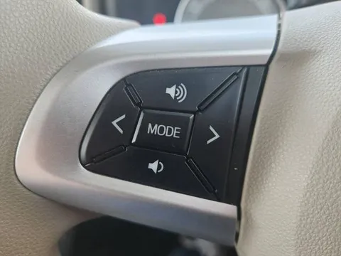 Daihatsu Mira Tocot