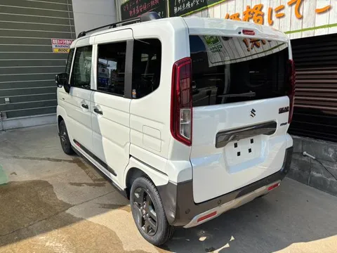 Suzuki Spacia Gear