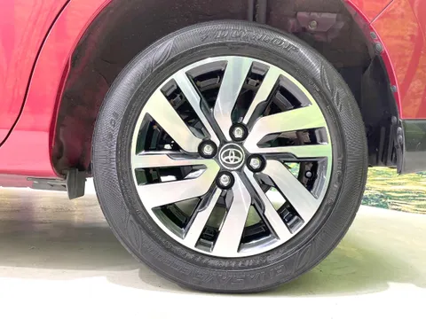 Toyota Tank