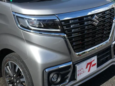 Suzuki Spacia Custom