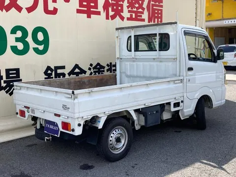 Mazda Scrum Truck