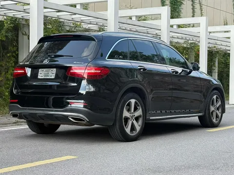 Mercedes-Benz Mercedes-Benz GLC