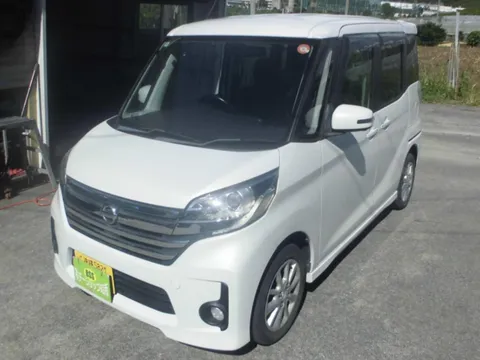 Nissan Dayz Roox