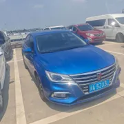 Roewe i5