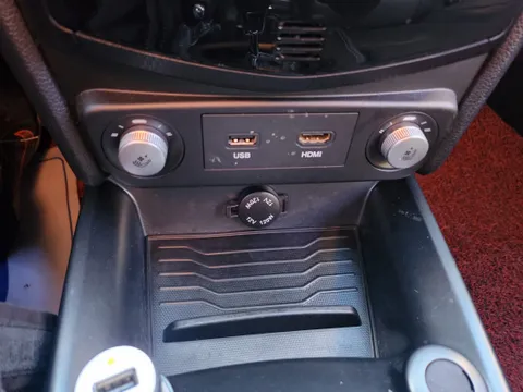 SsangYong Tivoli XLV (Tivoli Air)