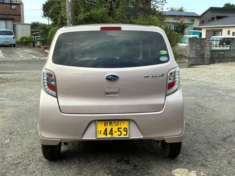 Subaru Pleo