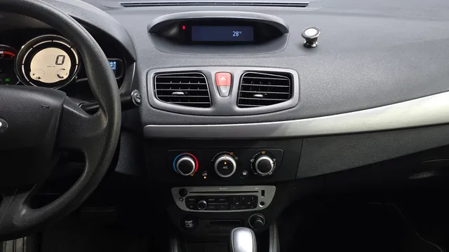 Renault SM3