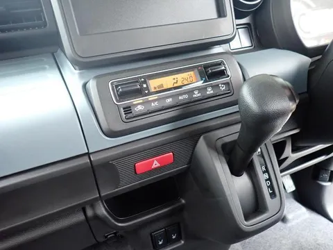 Suzuki Spacia Base