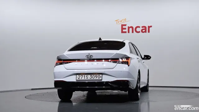 Hyundai Elantra (Avante)