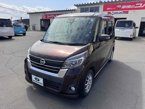 Nissan Dayz Roox