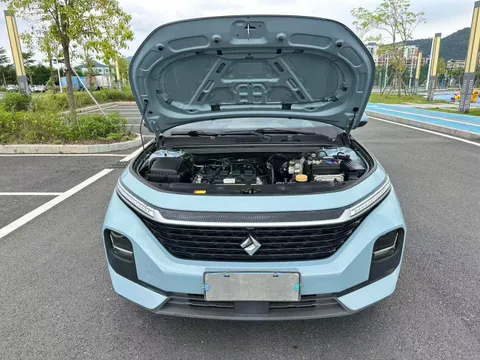 Baojun RC-5