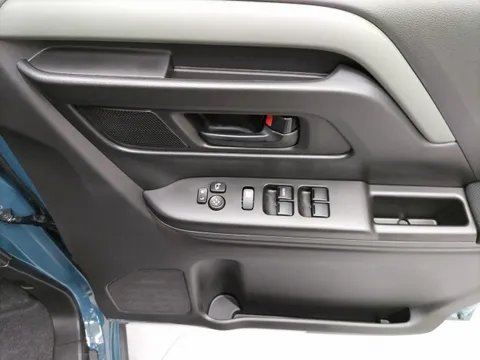 Suzuki Spacia Gear