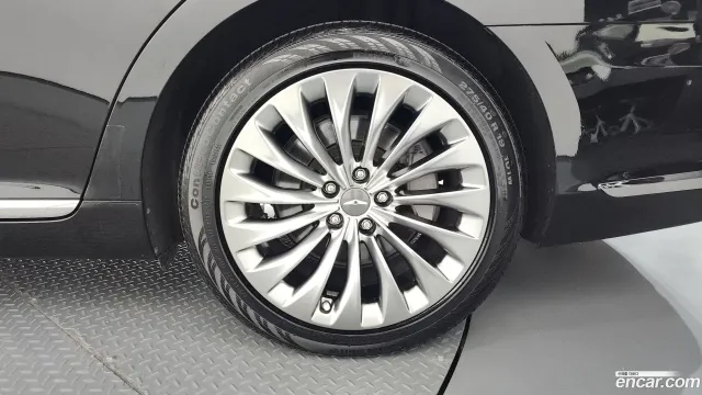 Genesis G90 (EQ900)