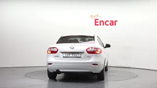 Renault SM3