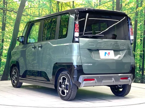 Mitsubishi Delica Mini