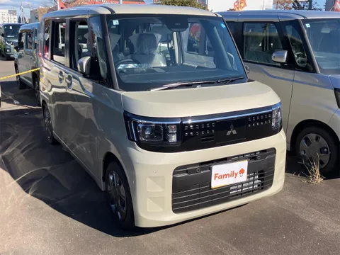 Mitsubishi eK Space