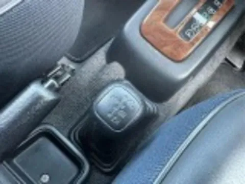 Mitsubishi Pajero JR