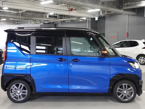 Mitsubishi Delica Mini
