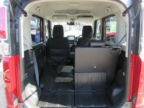 Suzuki Spacia Gear