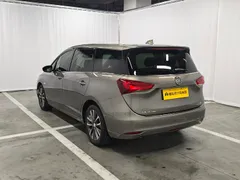 Buick GL6