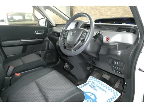 Honda Freed Plus