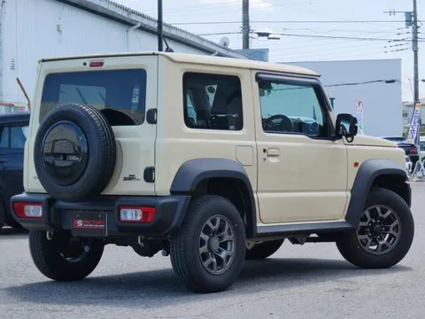 Suzuki Jimny Sierra
