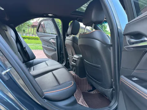 Cadillac CT4