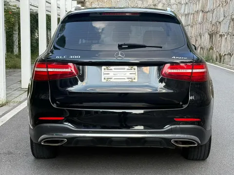 Mercedes-Benz Mercedes-Benz GLC