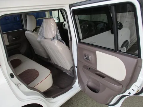 Suzuki Alto Lapin Chocolat