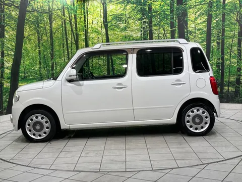 Daihatsu Mira Cocoa