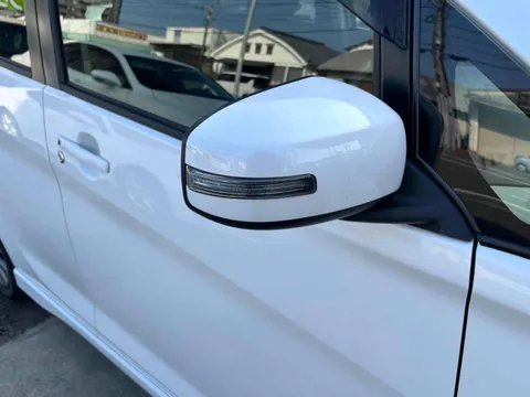 Mitsubishi eK Custom