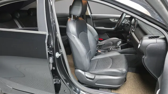 Kia Cerato (K3)