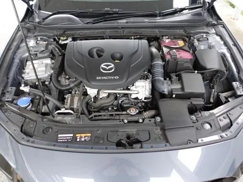 Mazda MAZDA3 Fastback