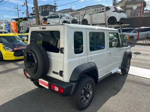 Suzuki Jimny Nomade