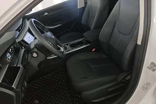 Chery Arrizo 5
