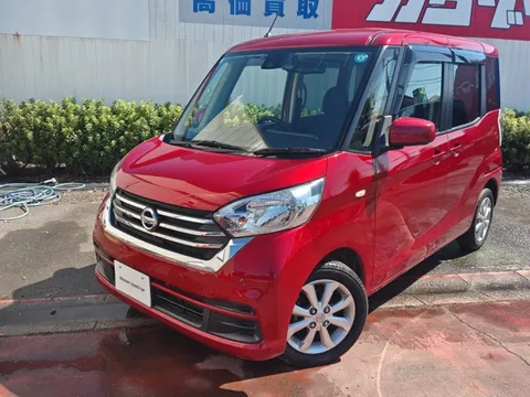 Nissan Dayz Roox