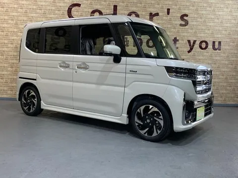 Suzuki Spacia Custom