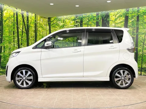 Mitsubishi eK Custom
