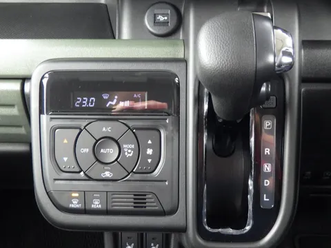 Suzuki Spacia Gear
