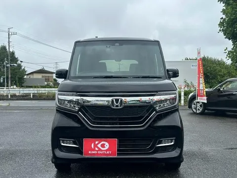 Honda N-BOX Custom
