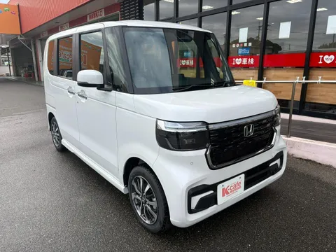 Honda N-BOX Custom