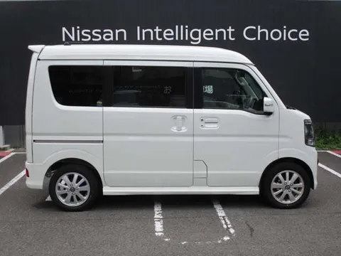 Nissan Clipper Rio