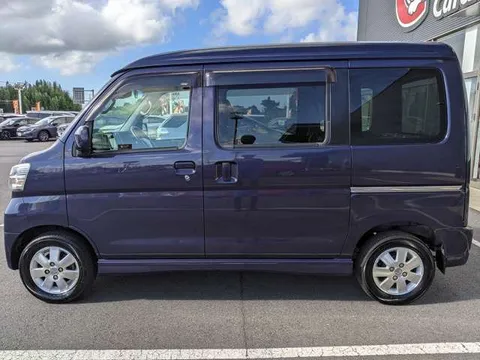 Daihatsu Atrai Wagon