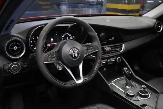Alfa Romeo Giulia