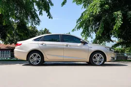 Geely Emgrand GL