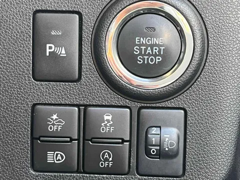 Daihatsu Mira Tocot